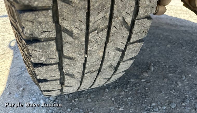 image for item IB9462 2015 Chevrolet Silverado 2500HD Double Cab pickup truck