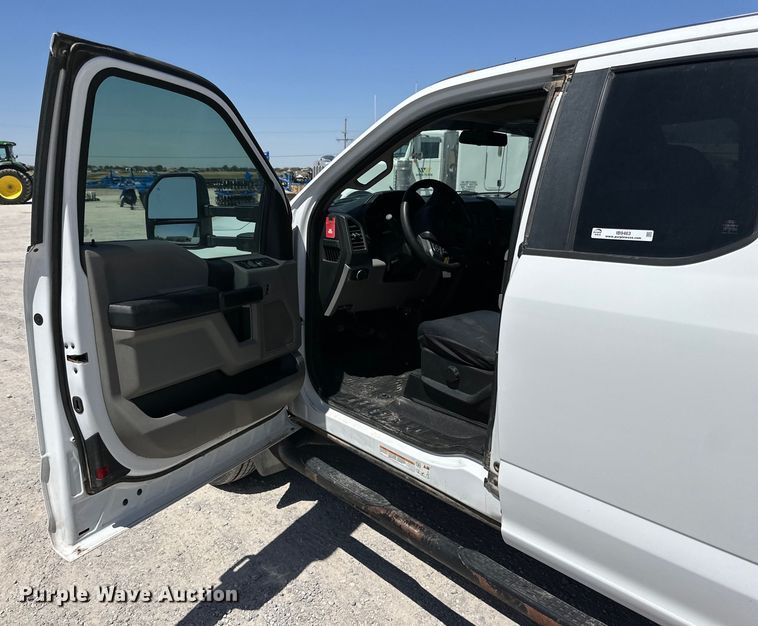 image for item IB9463 2019 Ford F550 Super Duty XL SuperCab utility / service truck