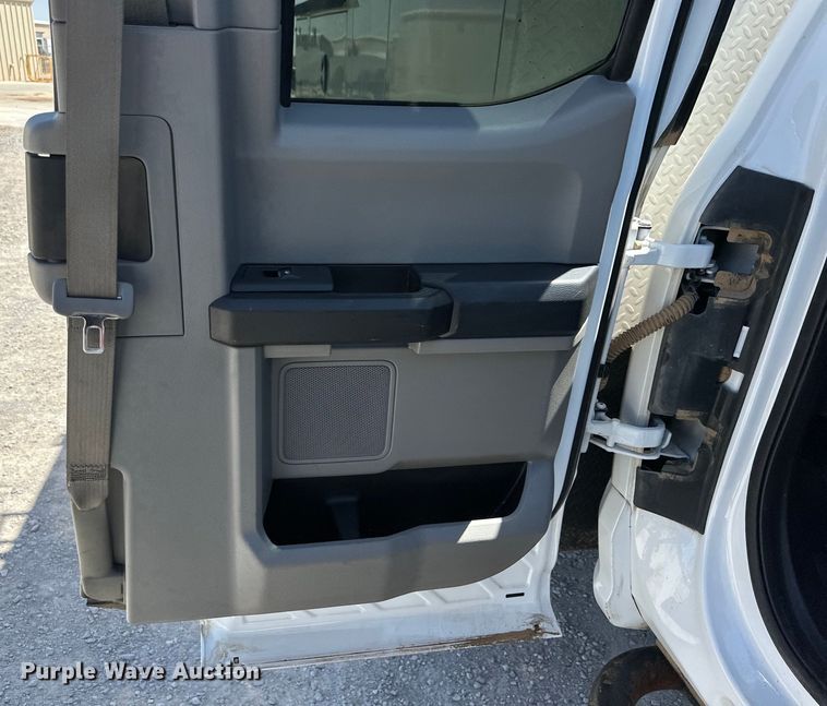 image for item IB9463 2019 Ford F550 Super Duty XL SuperCab utility / service truck