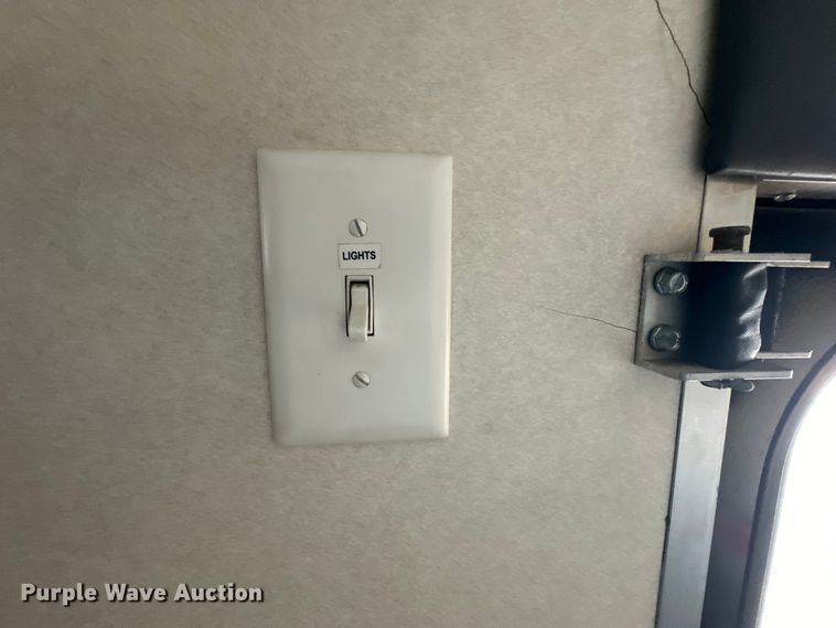 image for item IB9480 2000 Blue Bird blood donation bus