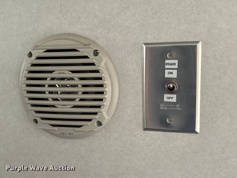 image for item IB9480 2000 Blue Bird blood donation bus