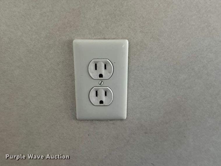 image for item IB9480 2000 Blue Bird blood donation bus