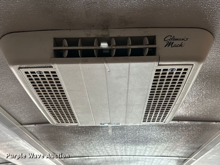 image for item IB9480 2000 Blue Bird blood donation bus