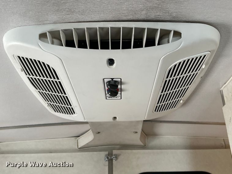 image for item IB9480 2000 Blue Bird blood donation bus