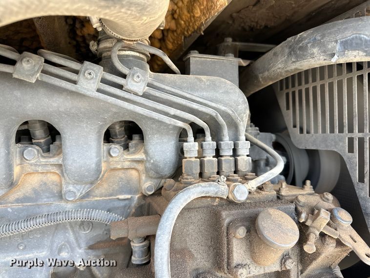 image for item IB9480 2000 Blue Bird blood donation bus