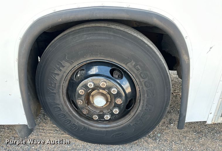 image for item IB9480 2000 Blue Bird blood donation bus