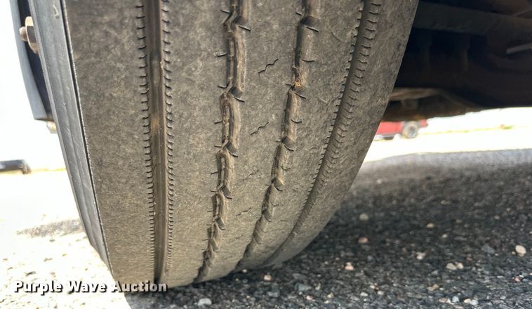 image for item IB9480 2000 Blue Bird blood donation bus