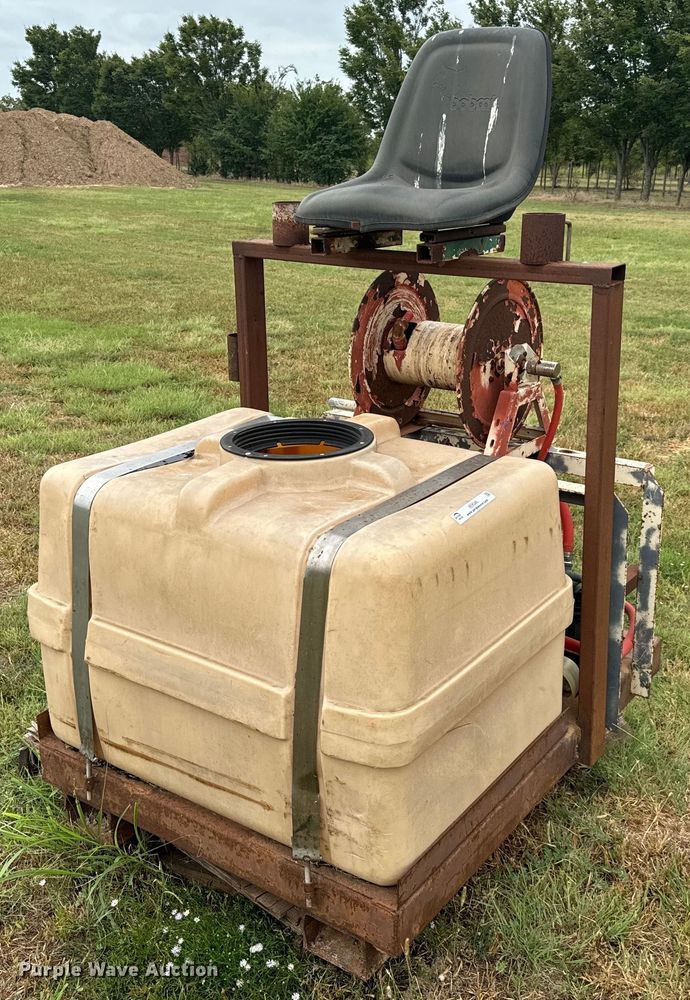 image for item IE9046 Turf sprayer