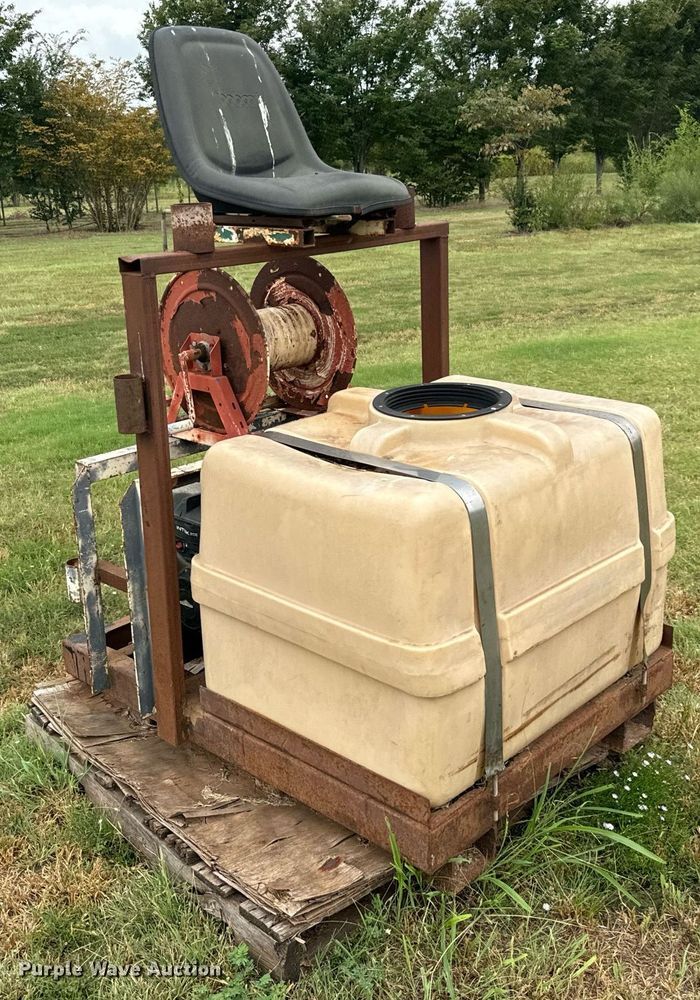 image for item IE9046 Turf sprayer