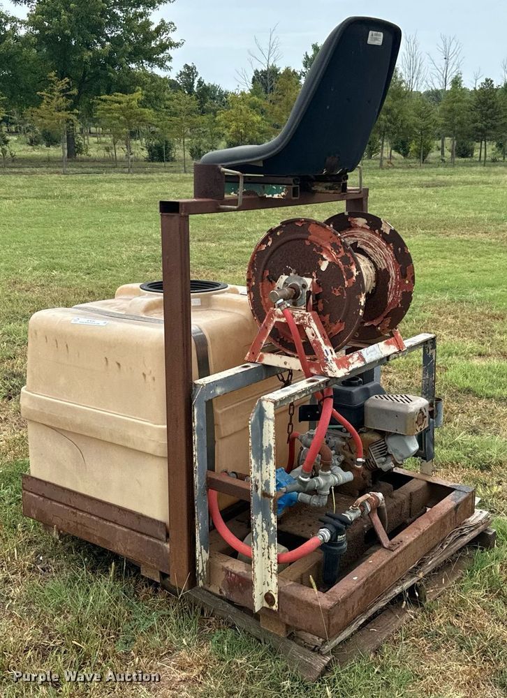 image for item IE9046 Turf sprayer
