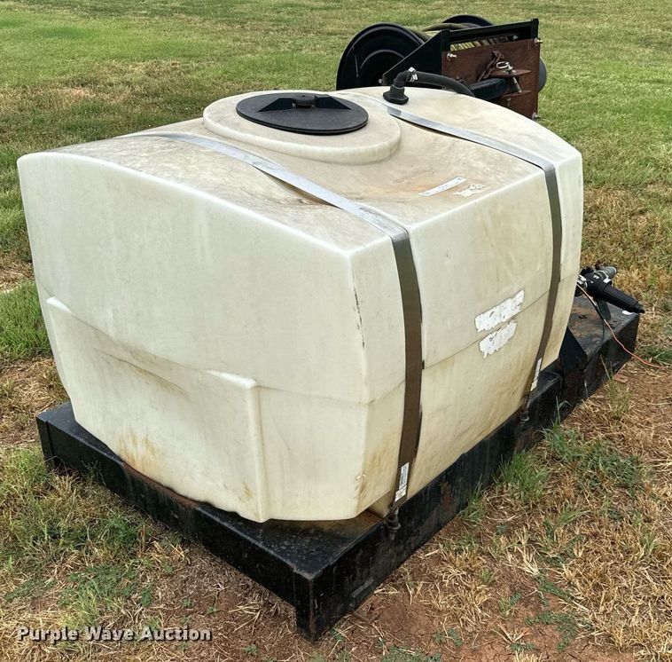 image for item IE9048 Turf sprayer