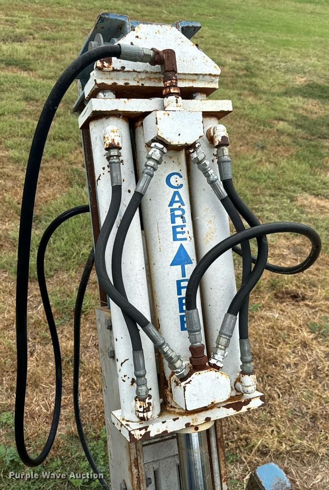 image for item IE9049 Skid steer tree spade