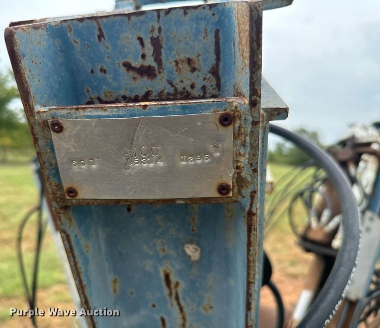 image for item IE9049 Skid steer tree spade