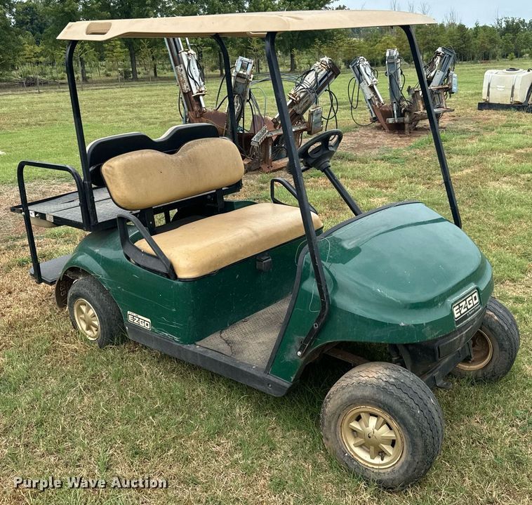 image for item IE9051 2016 EZ-GO TXT golf cart