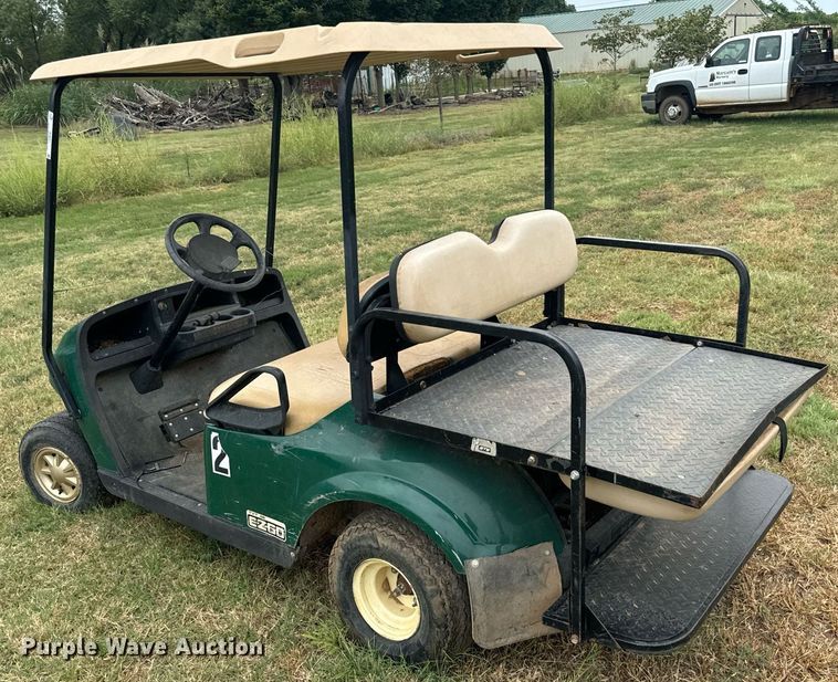 image for item IE9051 2016 EZ-GO TXT golf cart