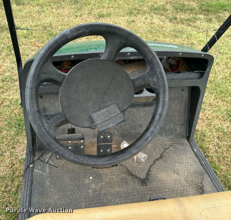 image for item IE9051 2016 EZ-GO TXT golf cart