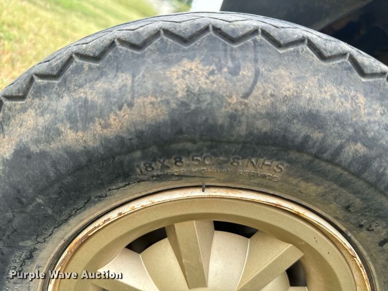 image for item IE9051 2016 EZ-GO TXT golf cart