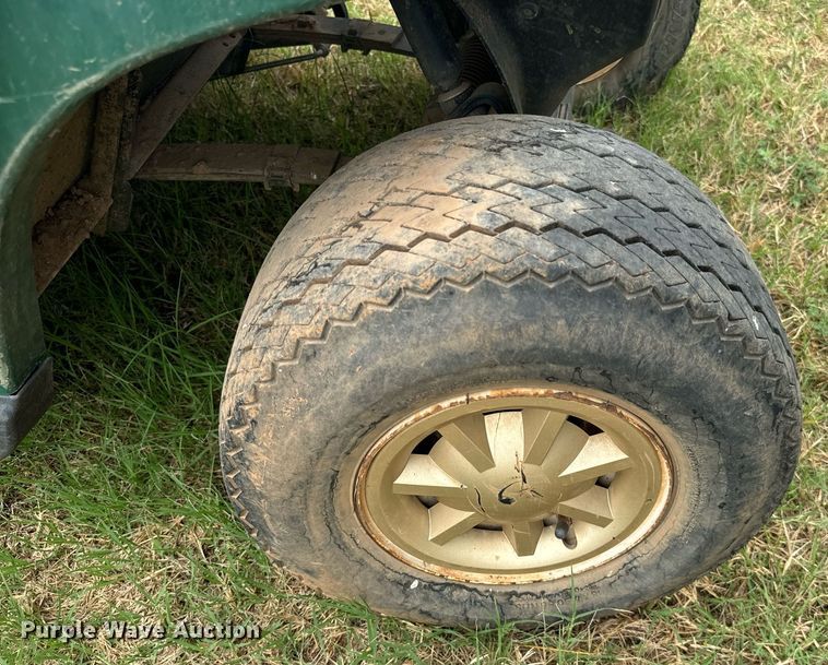 image for item IE9051 2016 EZ-GO TXT golf cart