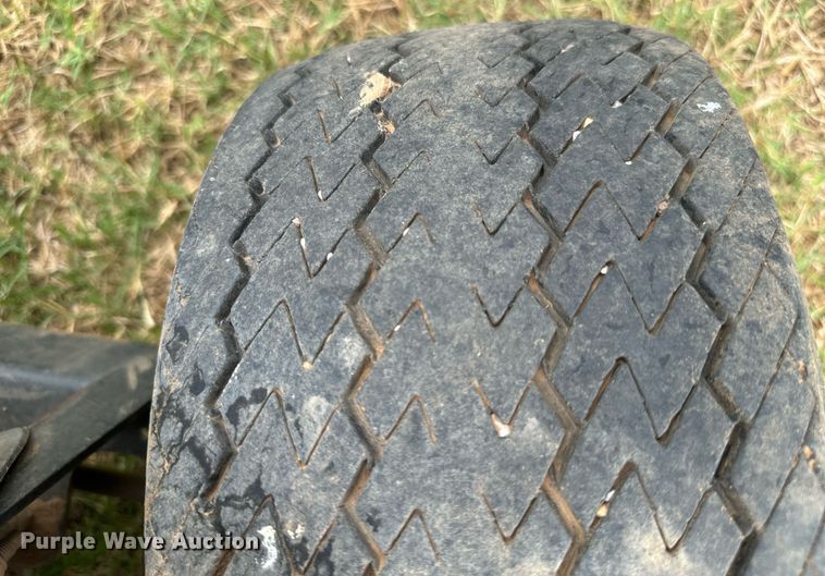 image for item IE9051 2016 EZ-GO TXT golf cart