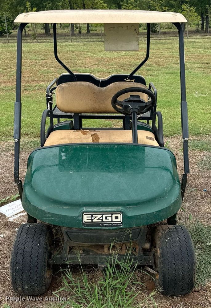 image for item IE9052 2017 EZ-GO TXT golf cart