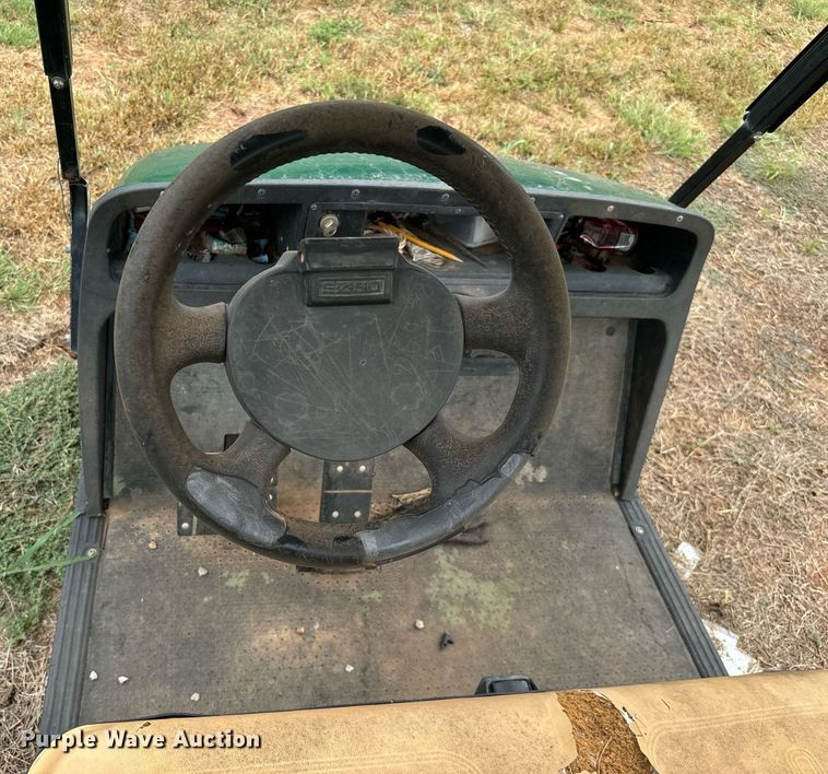 image for item IE9052 2017 EZ-GO TXT golf cart