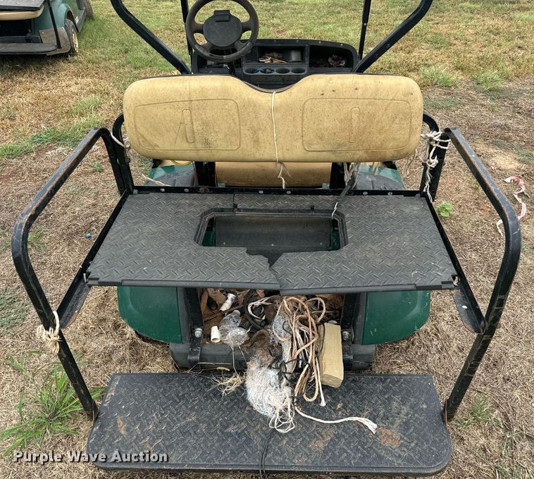 image for item IE9052 2017 EZ-GO TXT golf cart