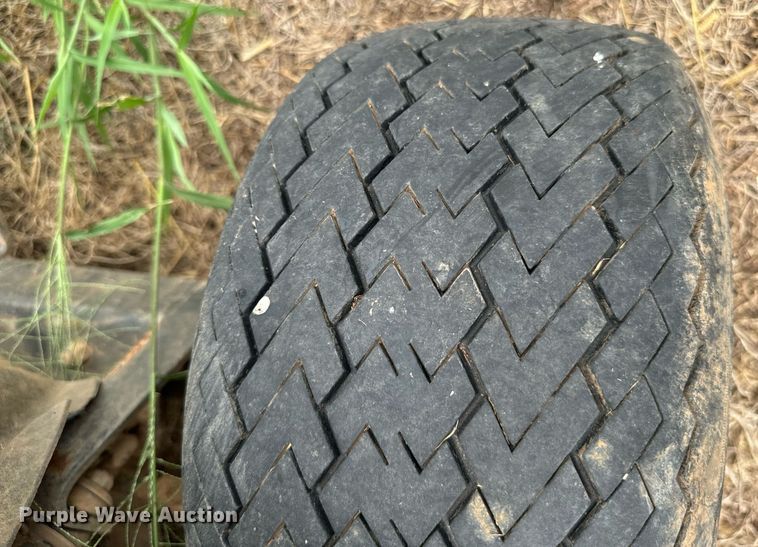 image for item IE9052 2017 EZ-GO TXT golf cart