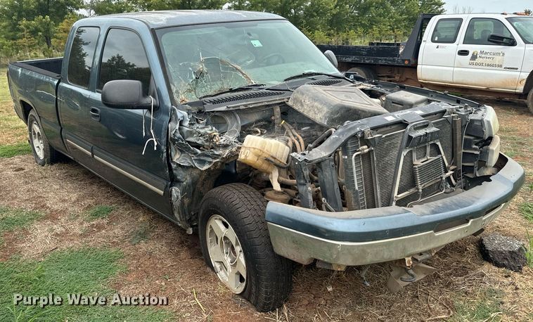 image for item IE9056 2006 Chevrolet  Silverado 1500 Ext. Cab pickup truck