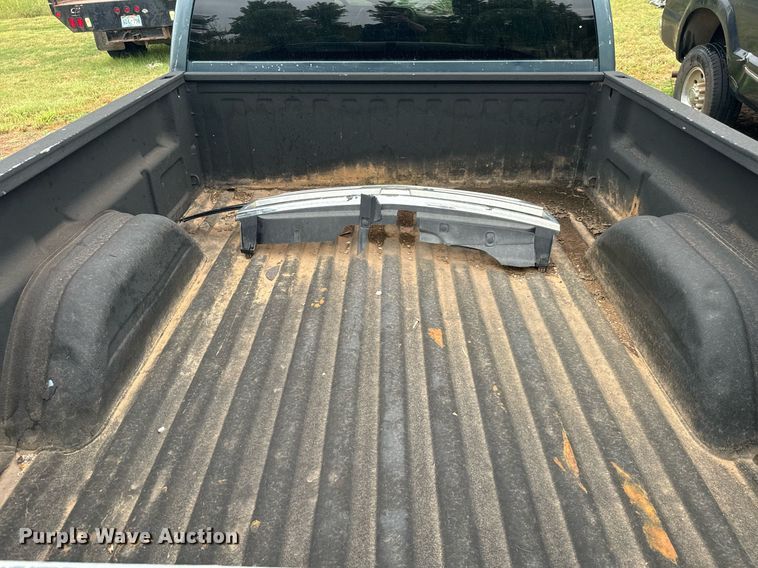 image for item IE9056 2006 Chevrolet  Silverado 1500 Ext. Cab pickup truck