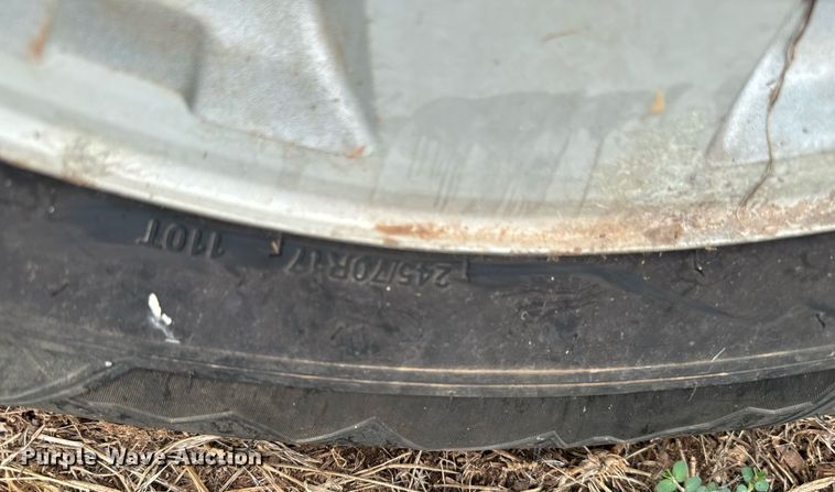 image for item IE9056 2006 Chevrolet  Silverado 1500 Ext. Cab pickup truck