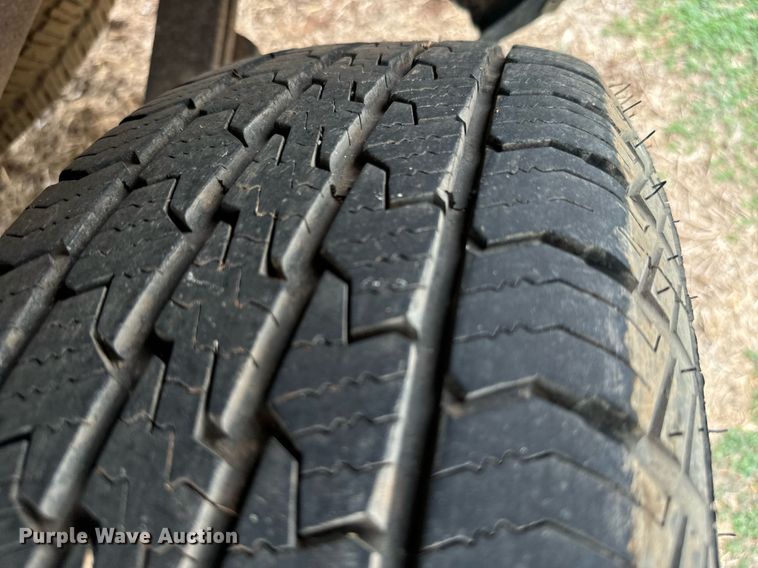 image for item IE9056 2006 Chevrolet  Silverado 1500 Ext. Cab pickup truck