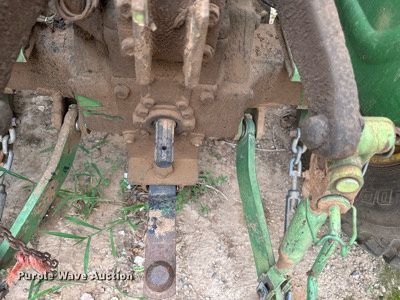 image for item IE9060 John Deere 850 MFWD tractor