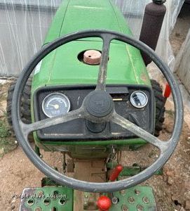 image for item IE9060 John Deere 850 MFWD tractor