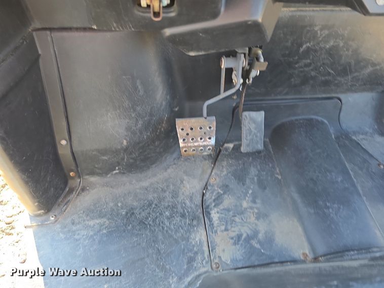 image for item IO9994 2013 Bobcat 3400 utility vehicle