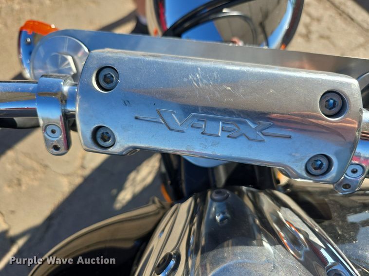 image for item IO9995 2002 Honda VTX1800S motorcycle