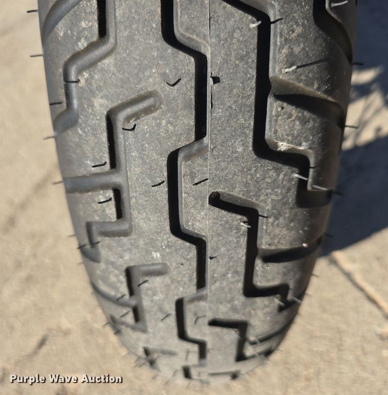 image for item IO9995 2002 Honda VTX1800S motorcycle