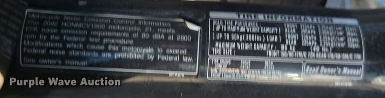 image for item IO9995 2002 Honda VTX1800S motorcycle