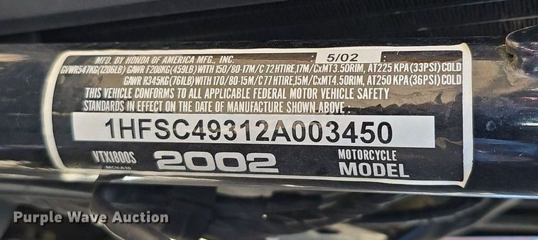 image for item IO9995 2002 Honda VTX1800S motorcycle