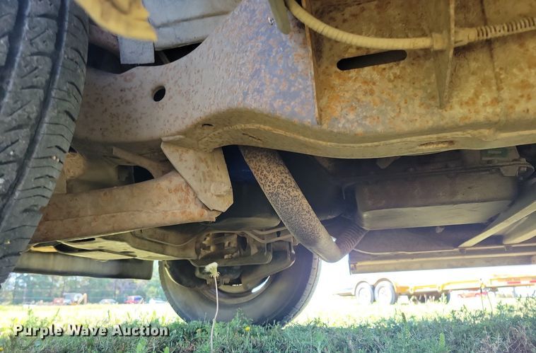 image for item JO9501 1989 Chevrolet  C1500 pickup truck