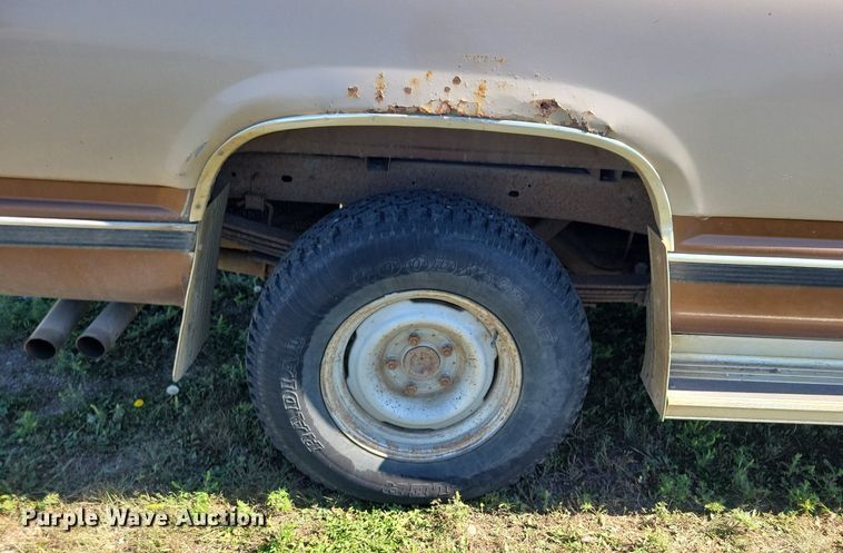 image for item JO9501 1989 Chevrolet  C1500 pickup truck