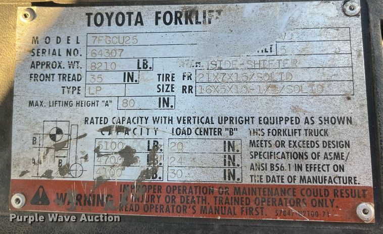 image for item LC9046 2000 Toyota 7FGCU25 forklift