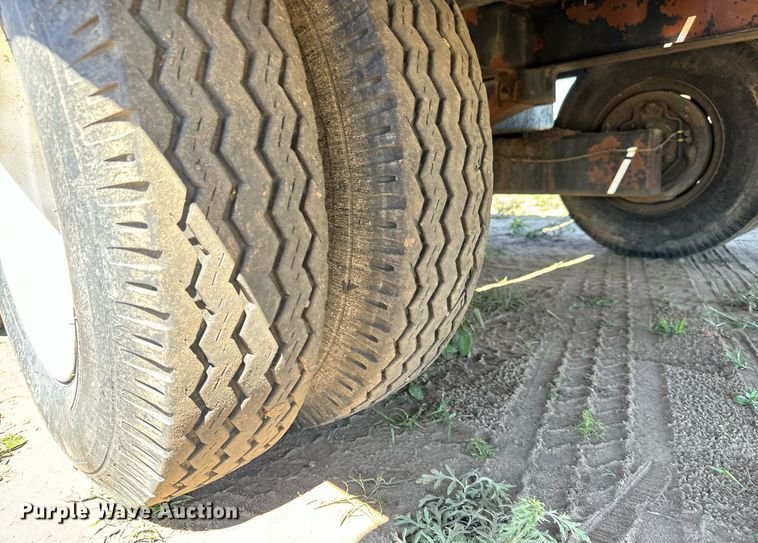 image for item LG9023 1979 Miller 0T610 tilt deck equipment trailer