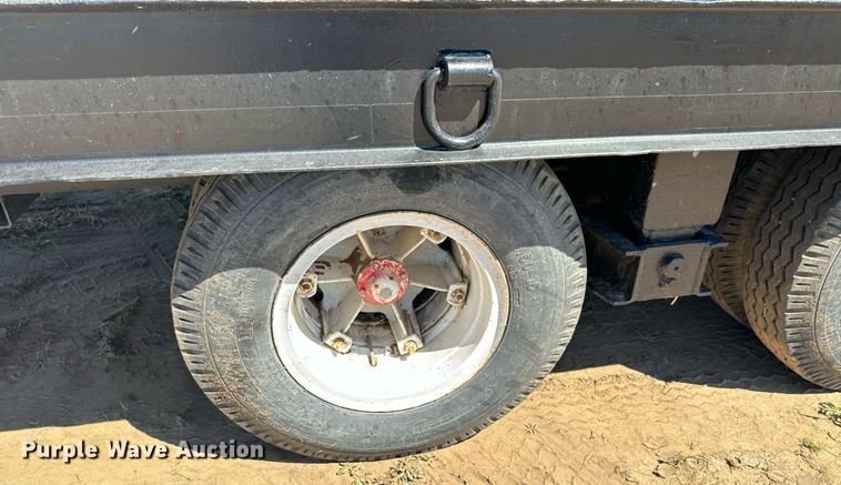 image for item LG9023 1979 Miller 0T610 tilt deck equipment trailer