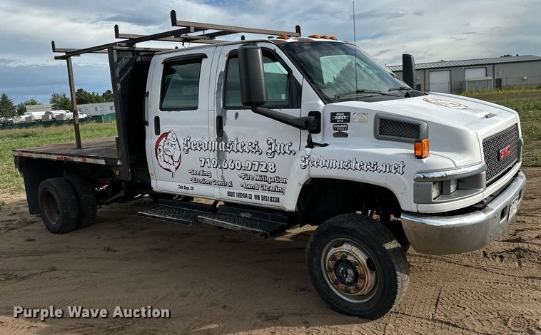 image for item LG9027 2005 GMC  C5500 Crew Cab flatbed truck