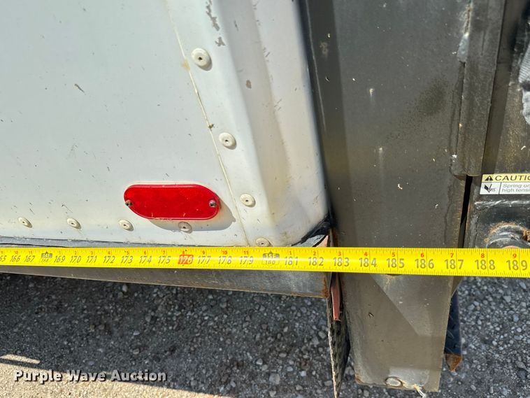 image for item MU9851 2000 Ford E350 Super Duty box truck