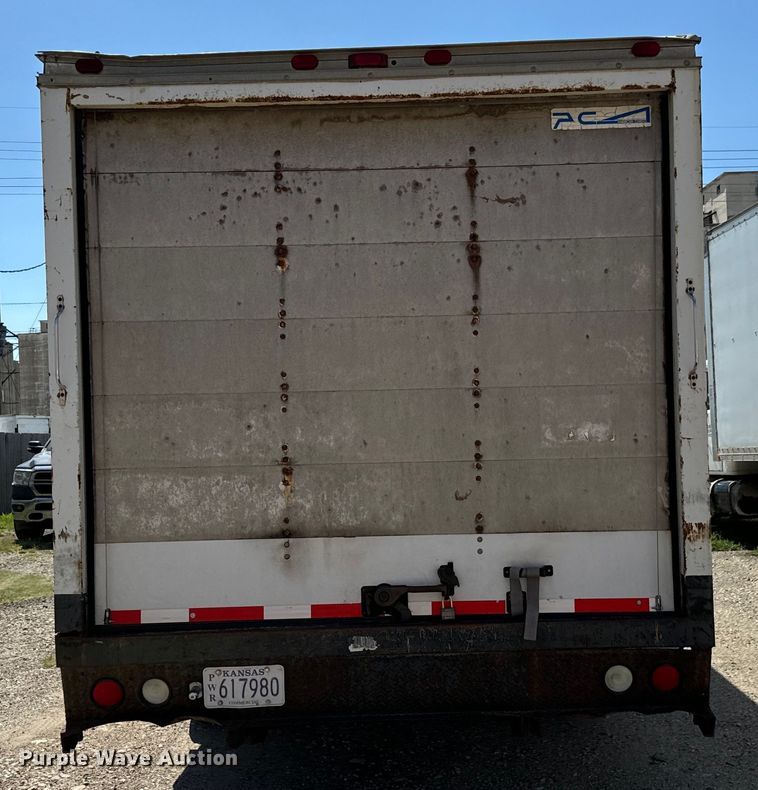 image for item MU9852 1997 Ford E450 Super Duty box truck