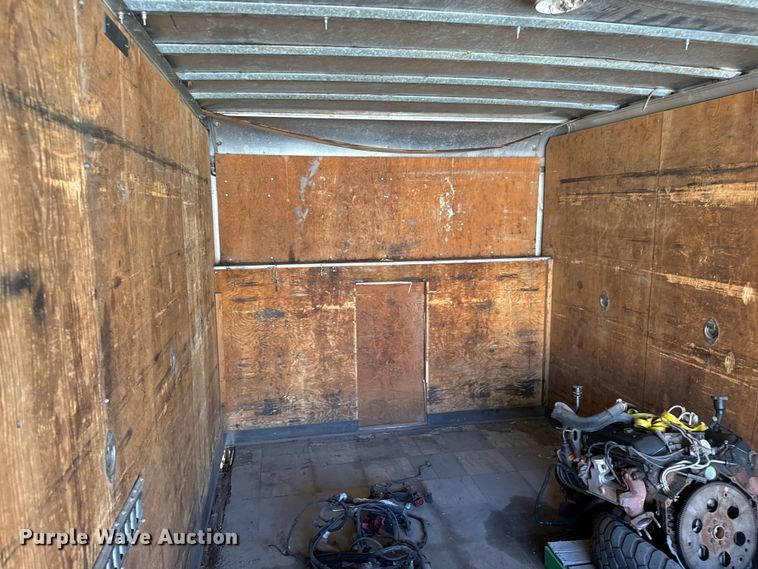 image for item MU9852 1997 Ford E450 Super Duty box truck