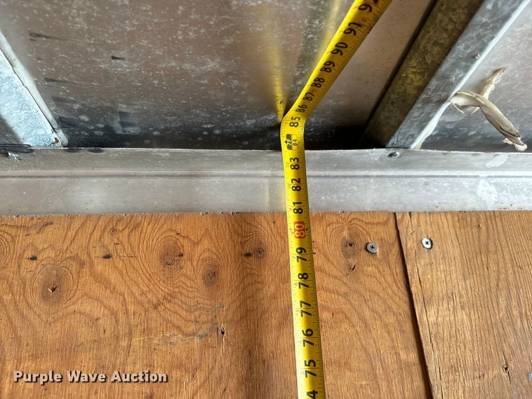 image for item MU9852 1997 Ford E450 Super Duty box truck