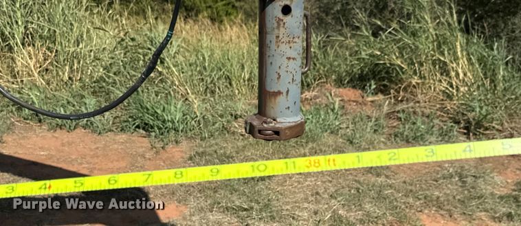 image for item MV9054 2012 Circle D 29GNFBBT equipment trailer