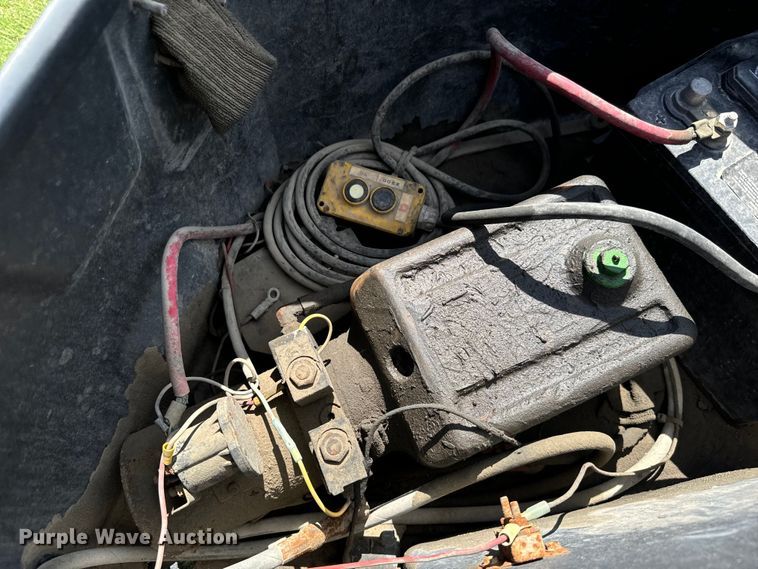 image for item MV9065 2019 Titan KT0799 tilt deck equipment trailer